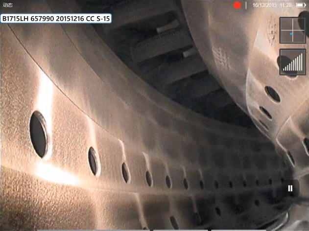 使用工業(yè)內窺鏡遠焦鏡頭遠距離檢查發(fā)動機燃燒室